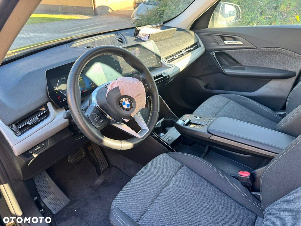BMW X1 sDrive18d xLine - 11