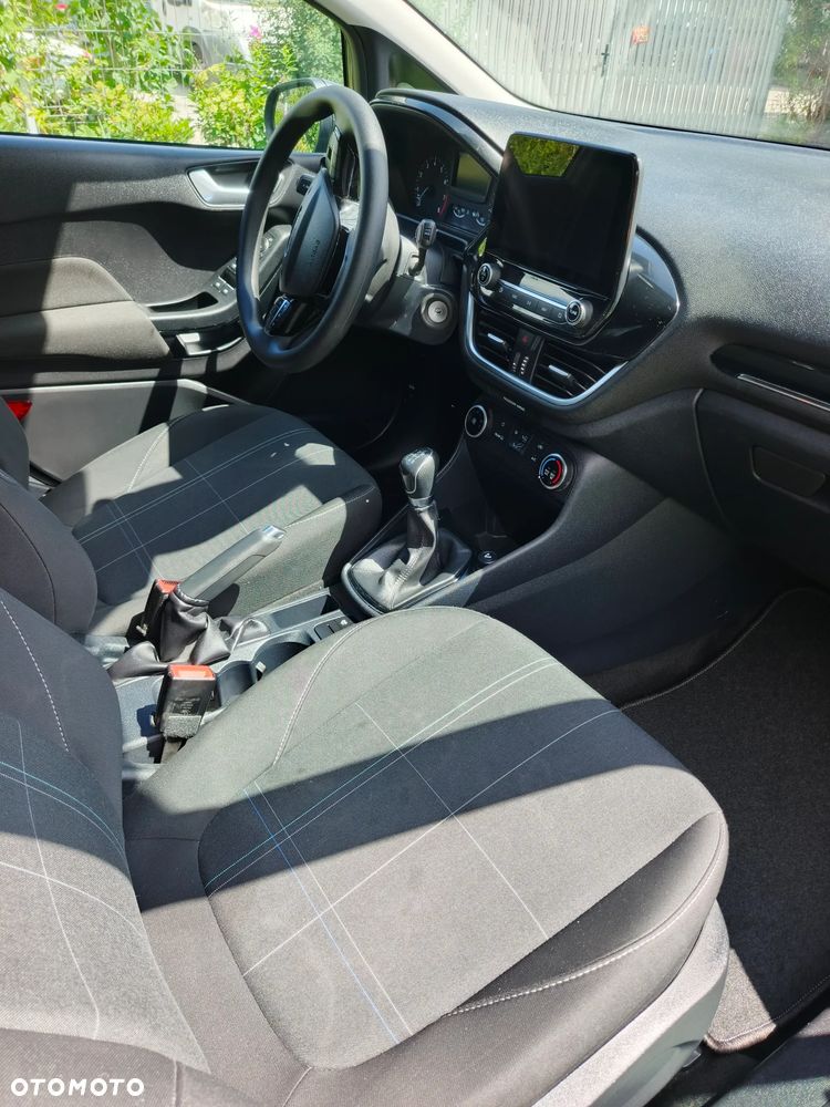 Ford Fiesta - 8