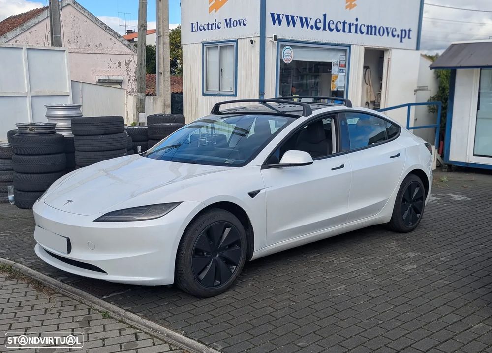 Tesla Model 3 Standard Range Plus RWD - 4