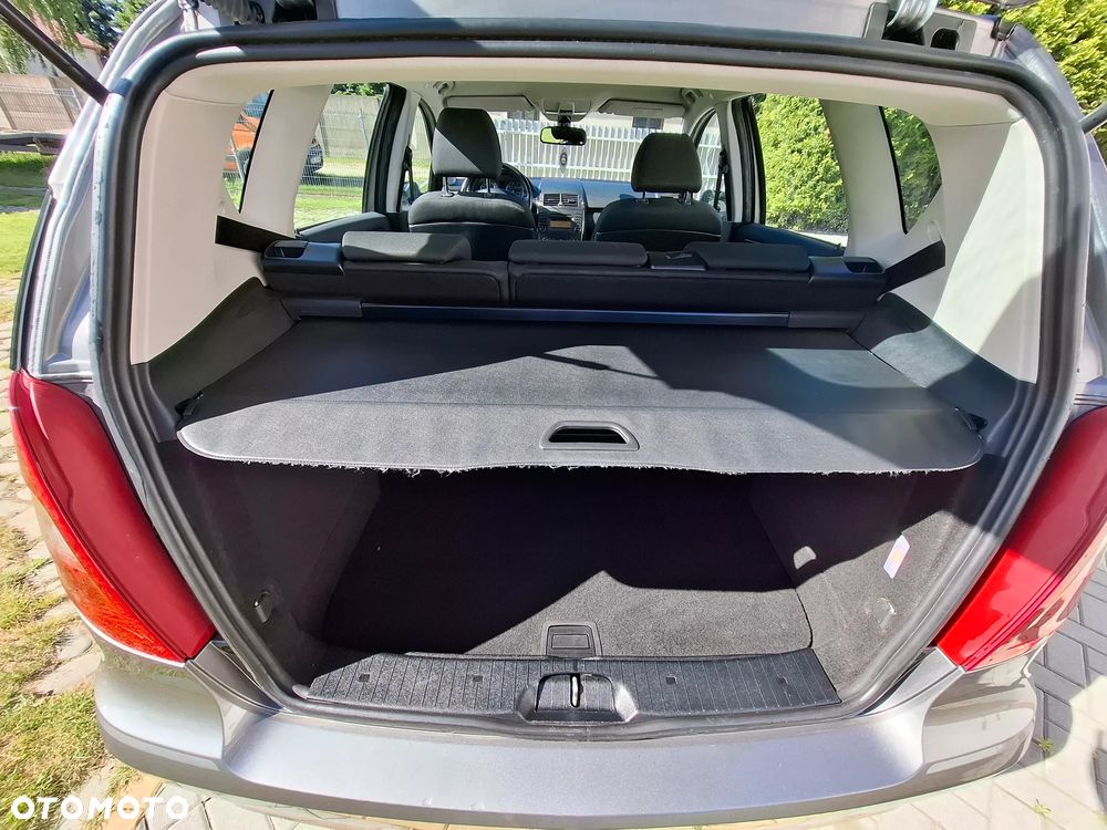 Mercedes-Benz Klasa A 180 BlueEfficiency - 14