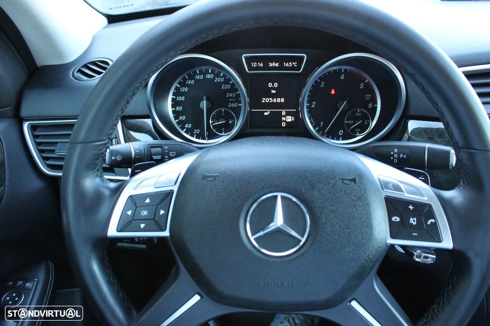 Mercedes-Benz ML 350 BlueTEC - 19