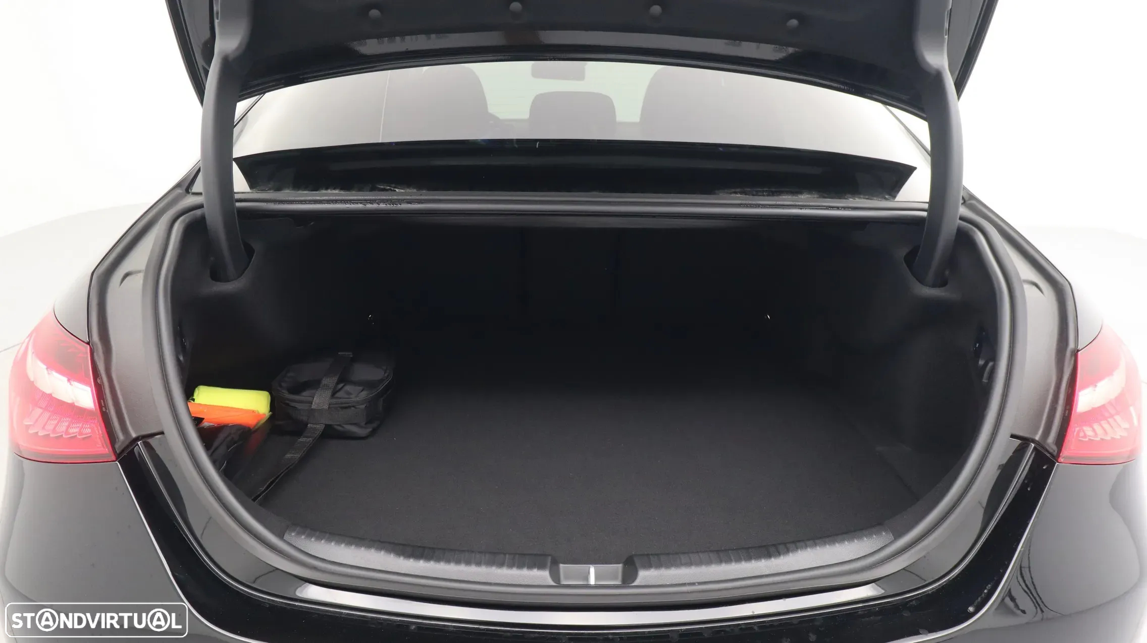 Mercedes-Benz C 300 de Avantgarde - 28