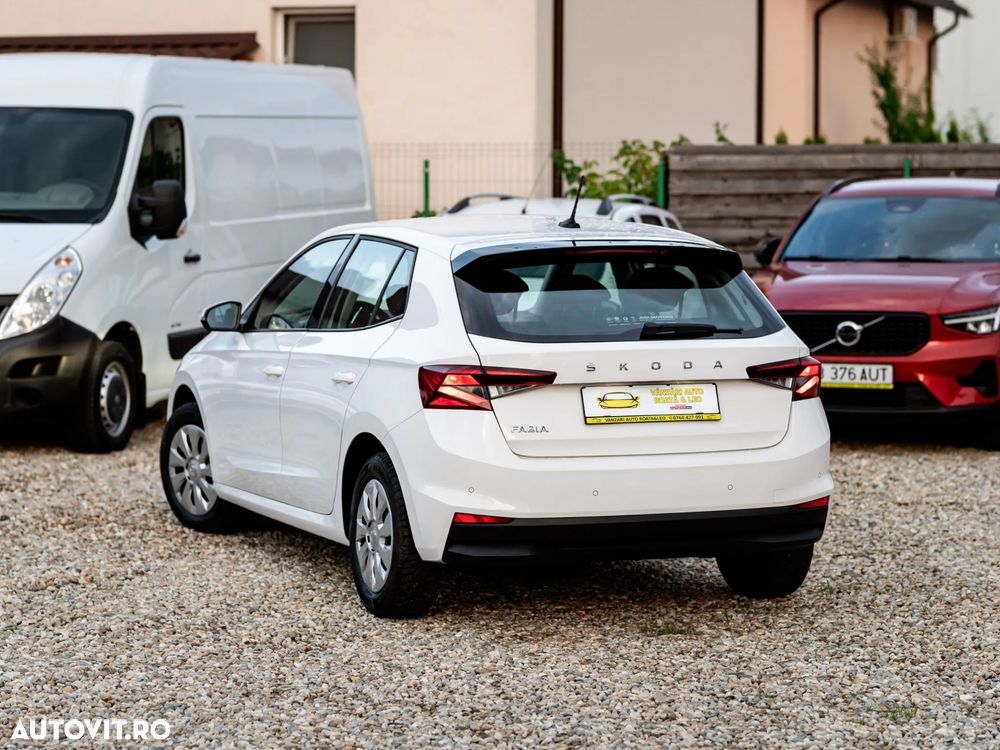 SKODA Fabia 2023 — imagine 10