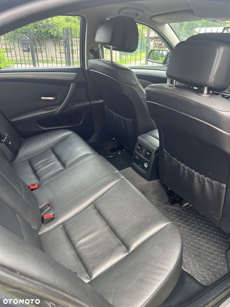 BMW Seria 5 - 12