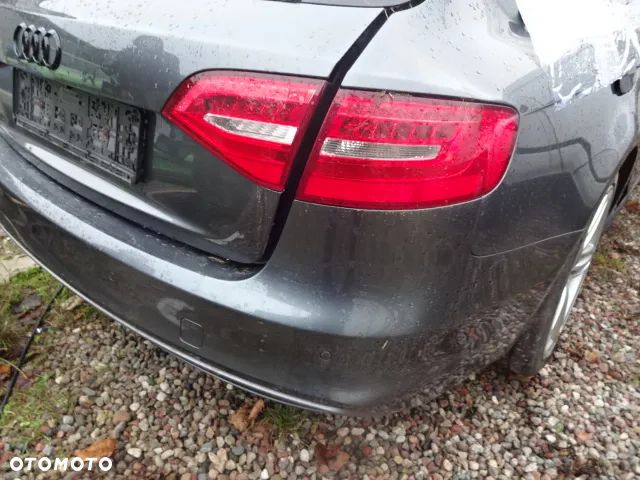 Tylny zderzak Audi A4 B8 Sline PDC LZ7S - 2
