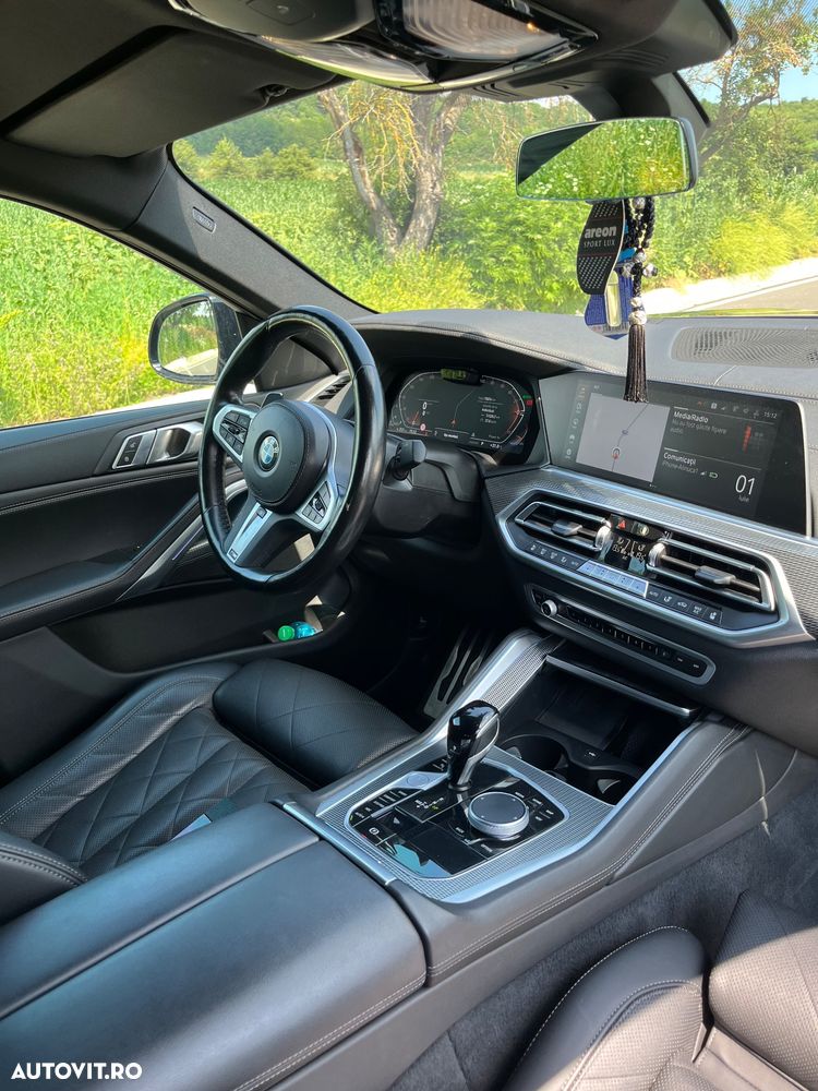 BMW X6 xDrive30d - 12
