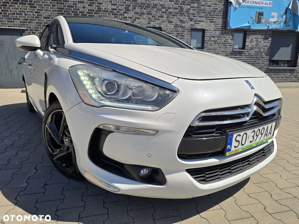 Citroën DS5 BlueHDi 180 SoChic - 1