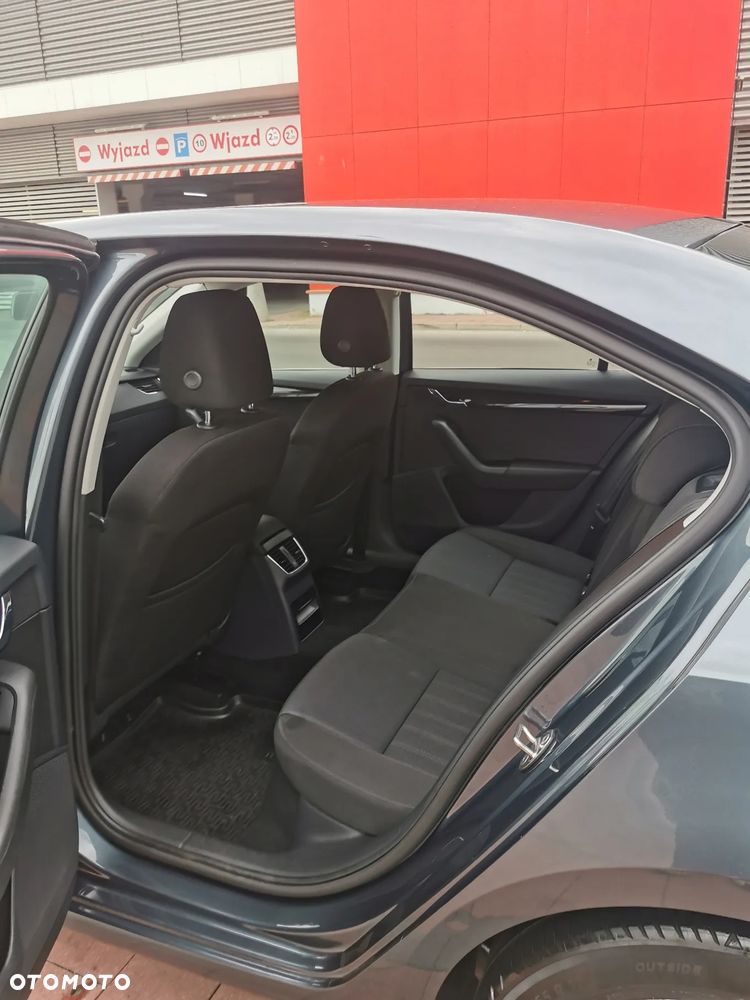 Skoda Octavia 1.5 TSI ACT Style DSG - 11