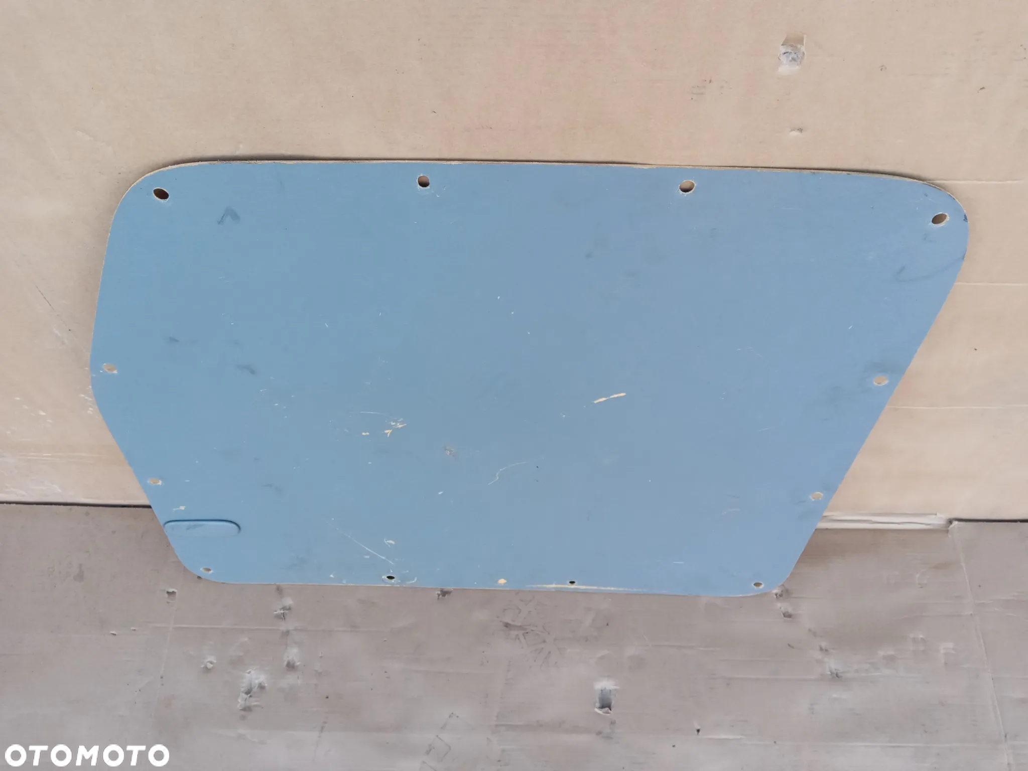 Boczek tapicerka drzwi przesuwnych prawa VW Caddy III 2K0867204 - 2