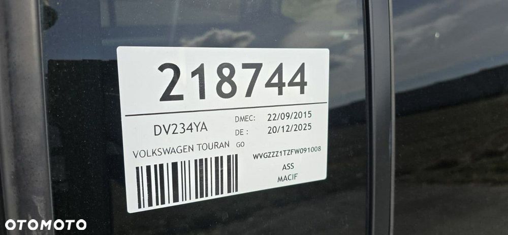 Volkswagen Touran - 19