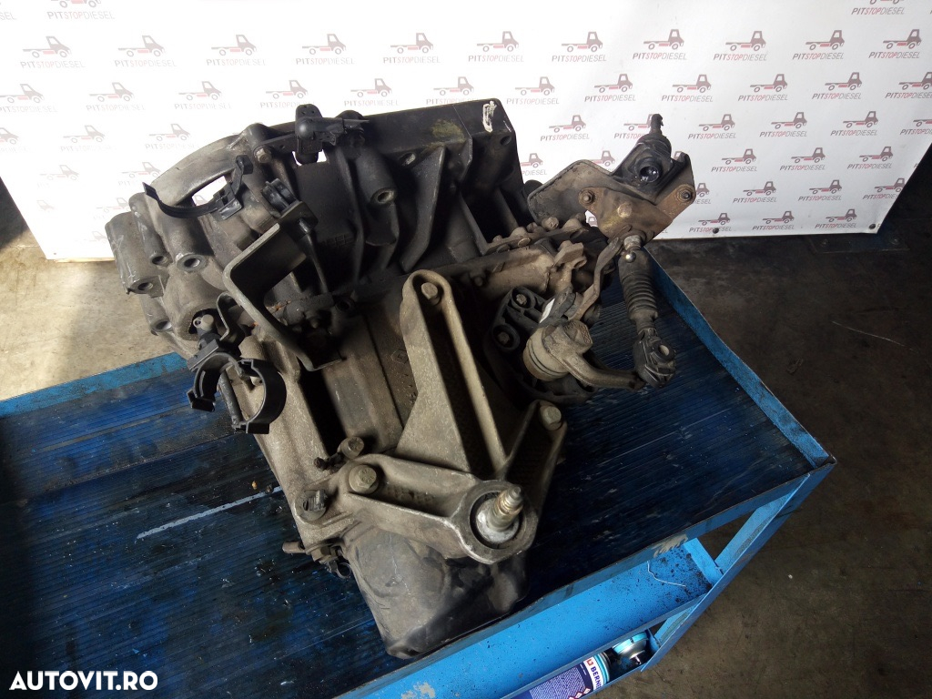 Cutie de viteze Nissan Almera 1.5 dci JR5106 2000 2001 2002 2003 2004 2005 2006 2007 2008 - 2