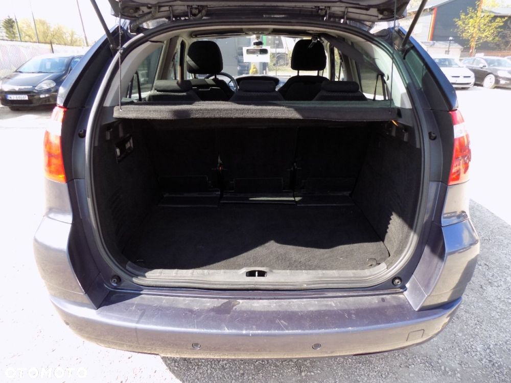 Citroën C4 Picasso - 9