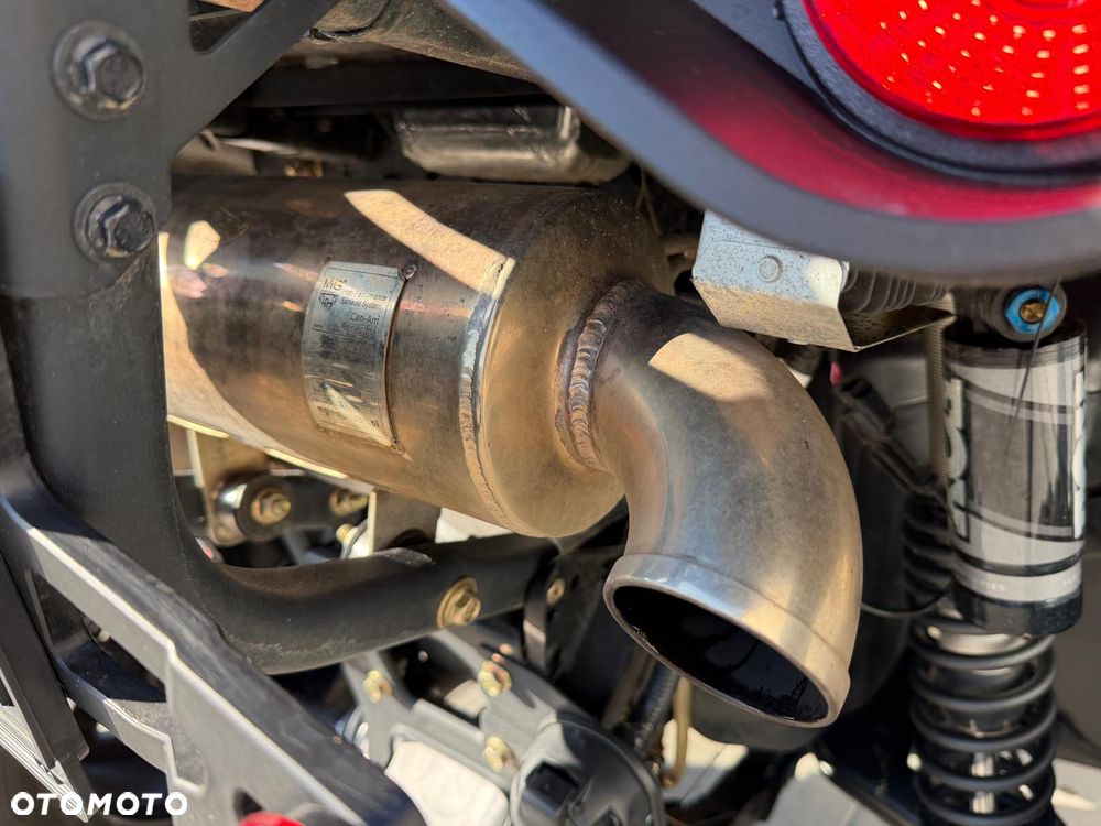 Can-Am Renegade - 12