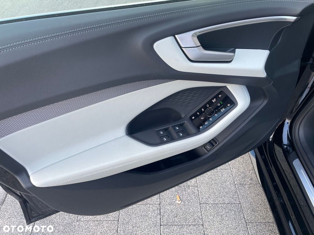 Audi A5 Limousine - 14
