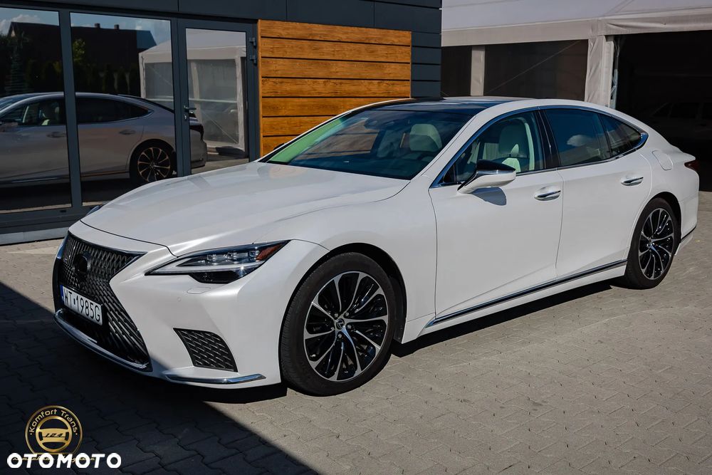 Lexus LS - 4