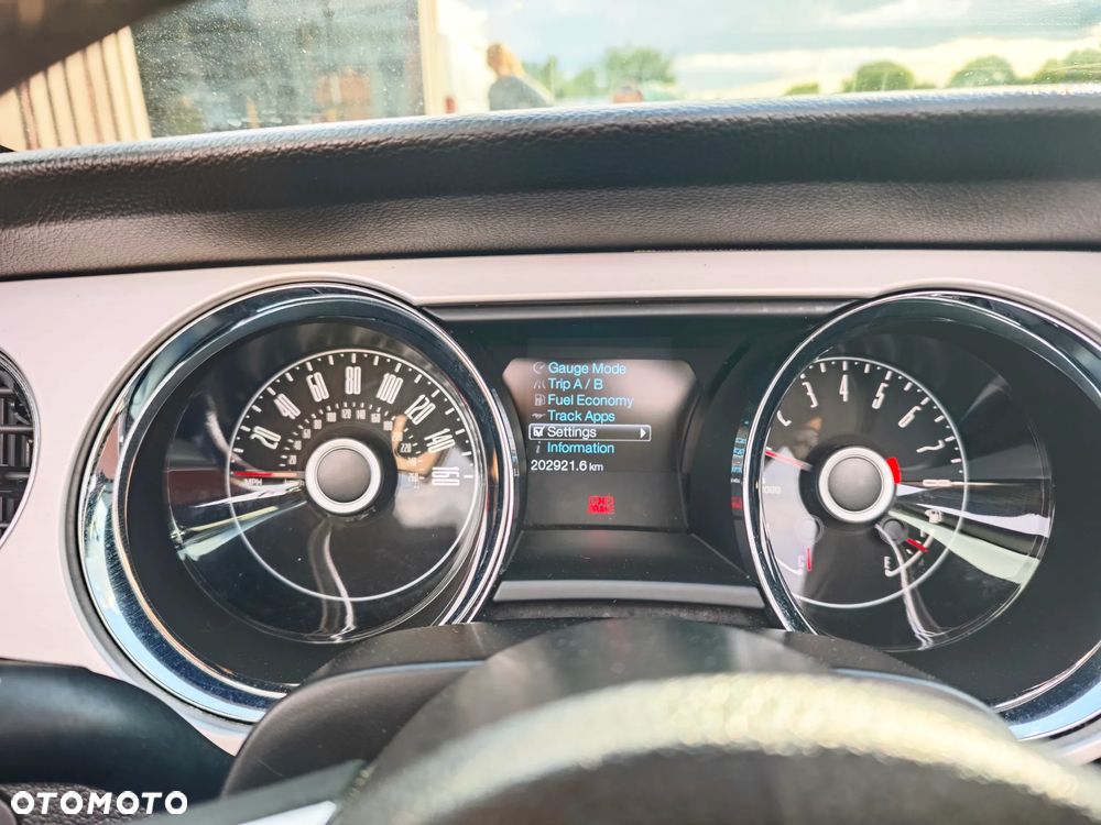 Ford Mustang 3.7 V6 - 21