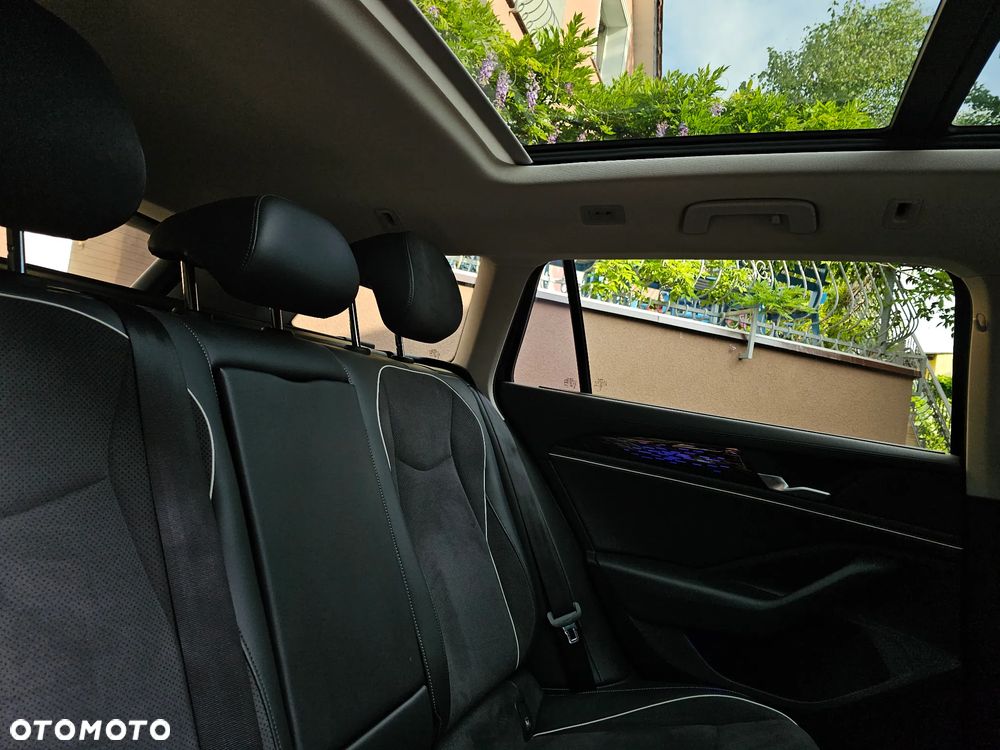 Volkswagen Passat - 20