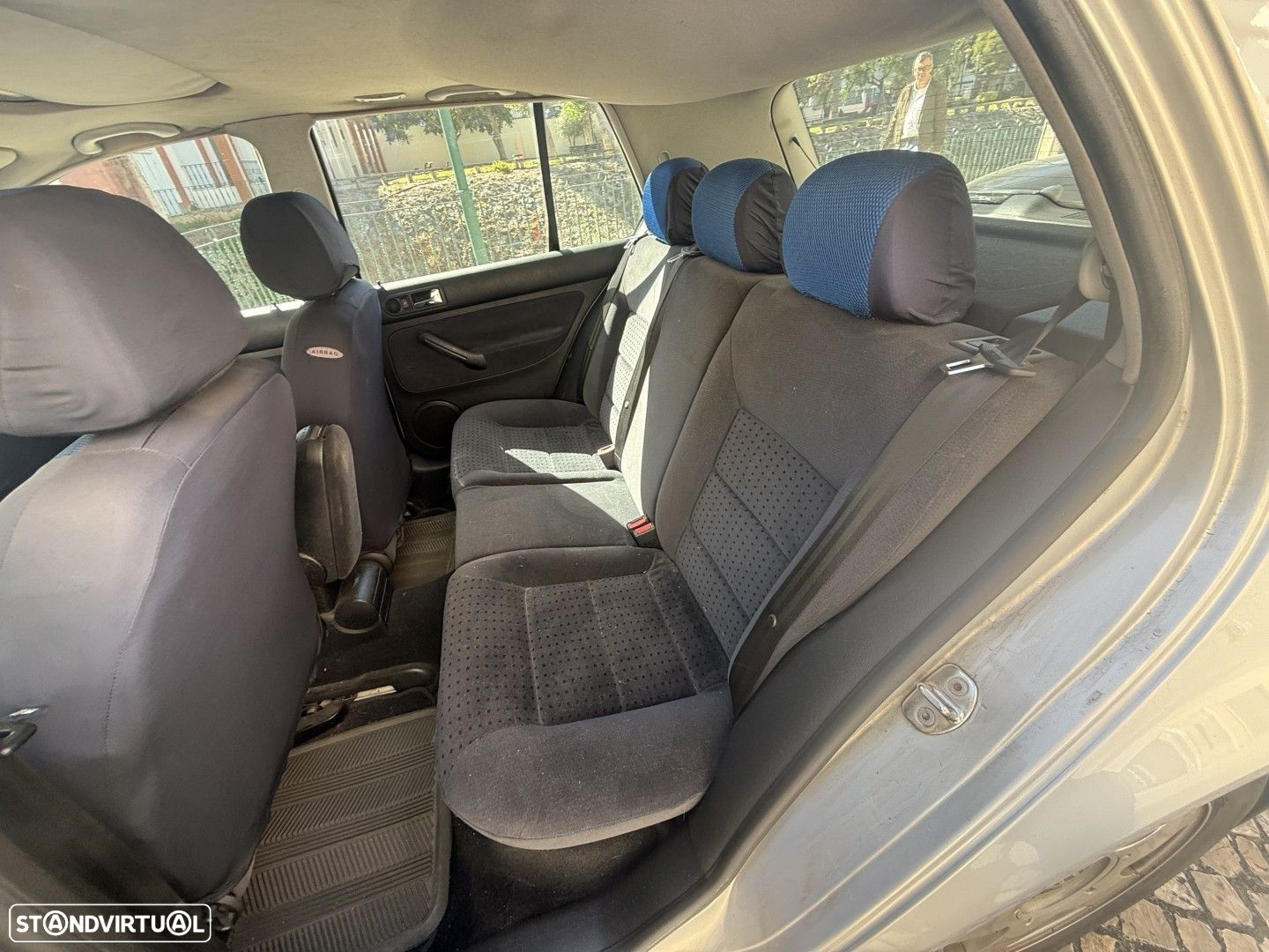 VW Golf 1.9 TDi Confortline - 9
