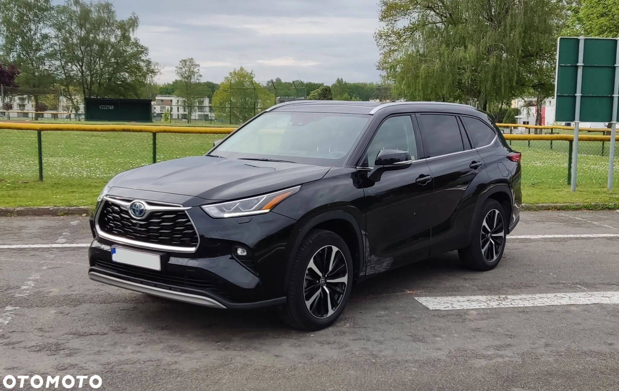 Toyota Highlander 2.5 Hybrid Executive - 1