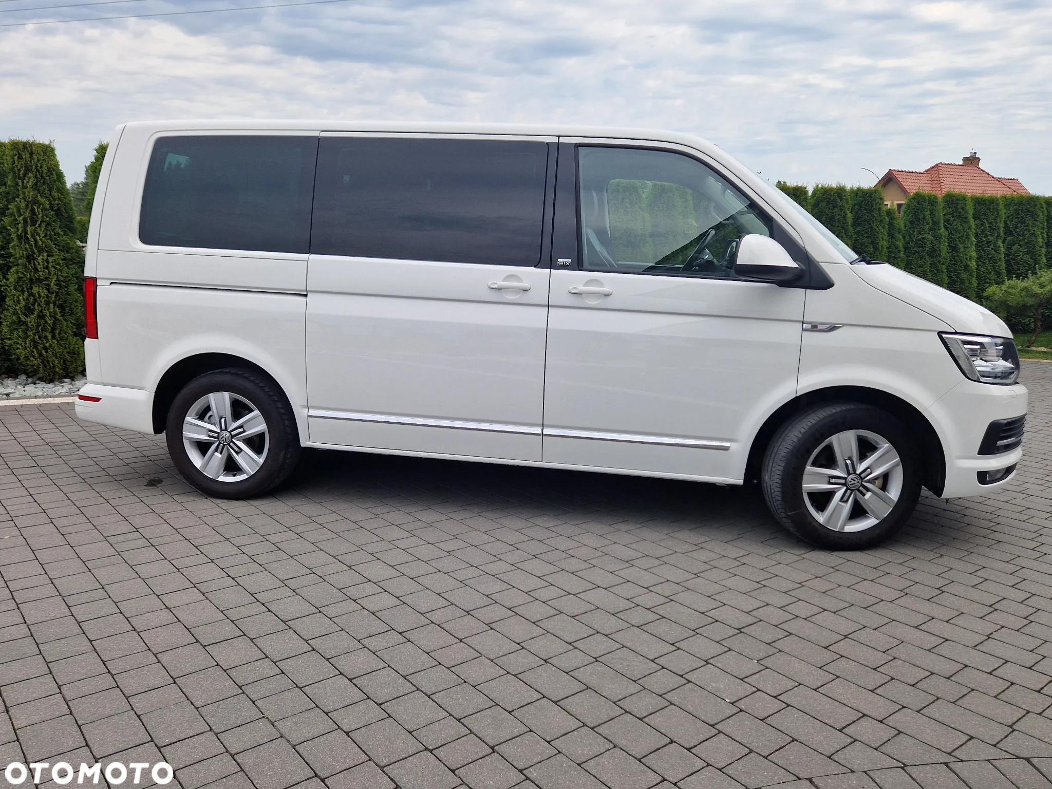 Volkswagen Multivan 2.0 TDI L1 Highline - 5