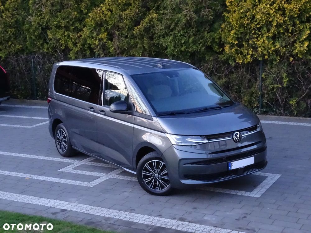 Volkswagen Multivan - 2