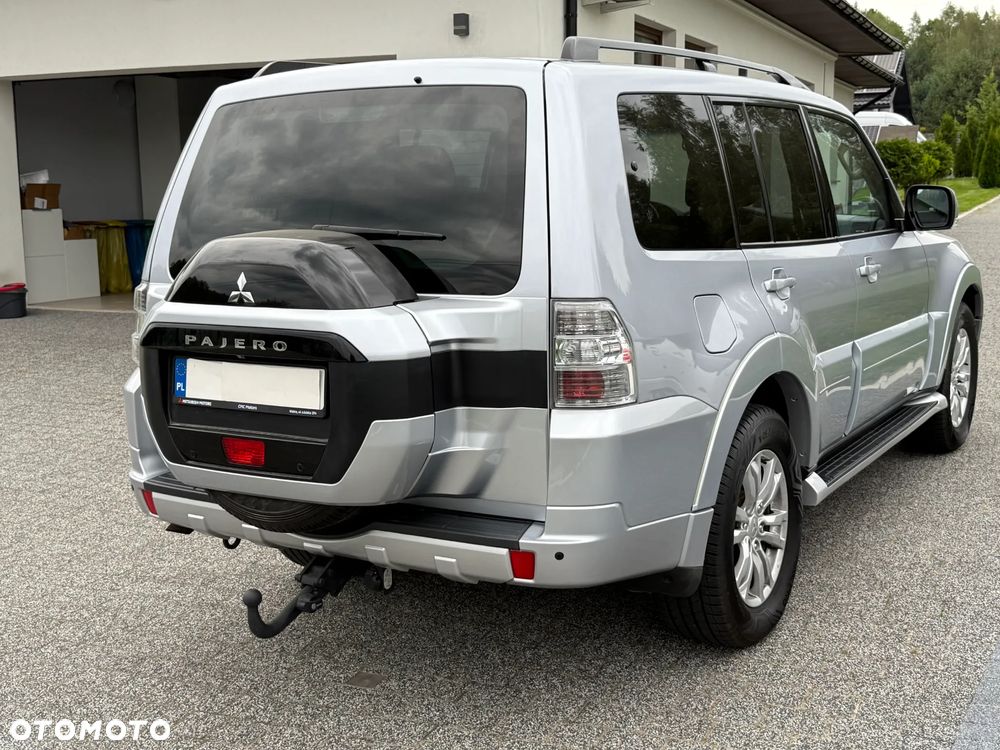 Mitsubishi Pajero 3.2 DID Instyle EU6 - 33