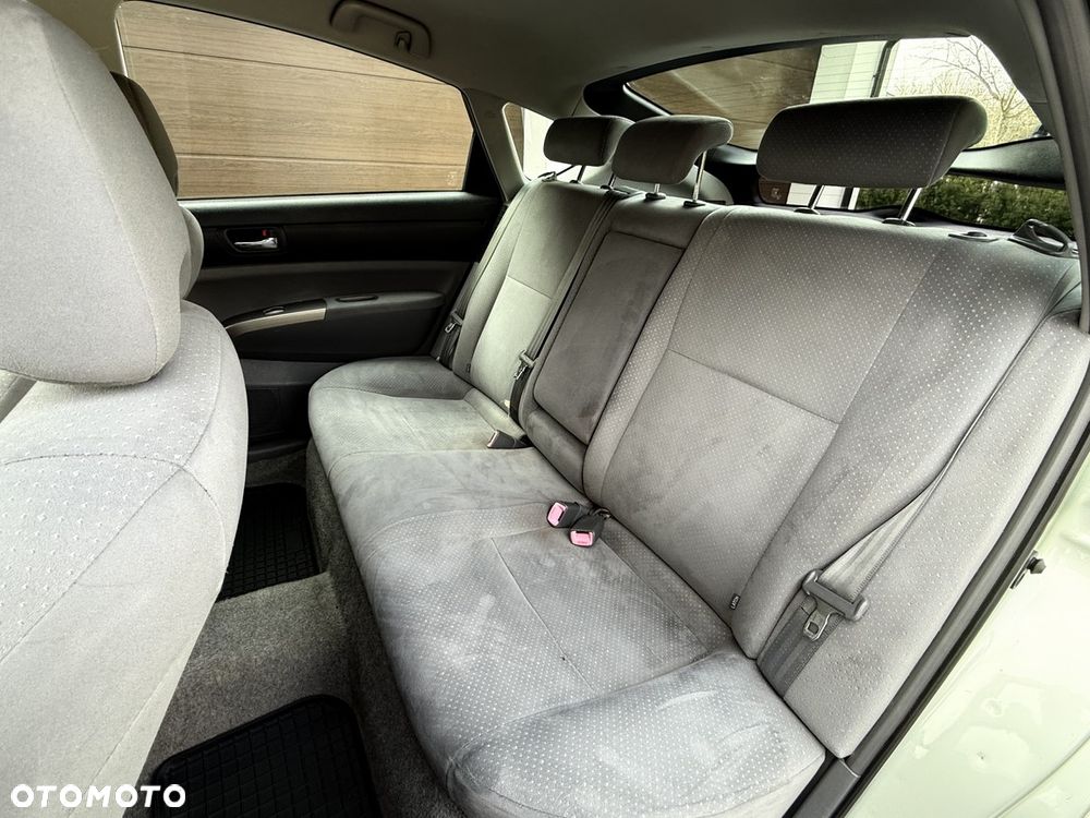 Toyota Prius 1.5 VVT-i Sol - 19