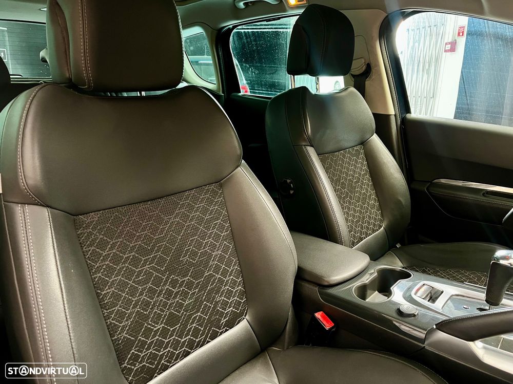 Peugeot 3008 1.6 e-HDi Allure 2-Tronic - 11
