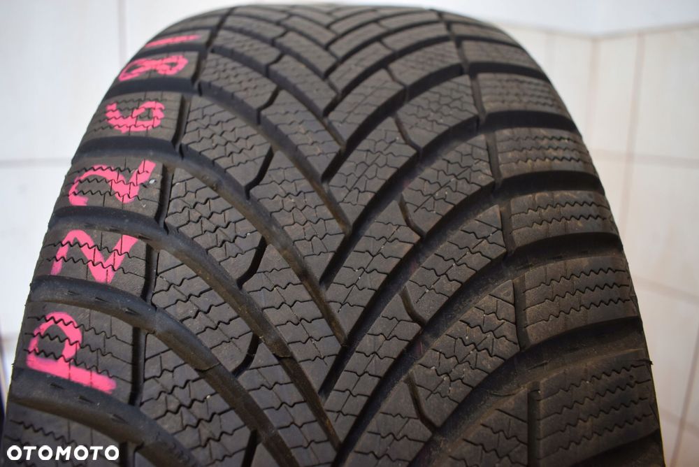 R17 225/45 Semperit Speed-Grip 5 91H Wysyłka gratis! - 1