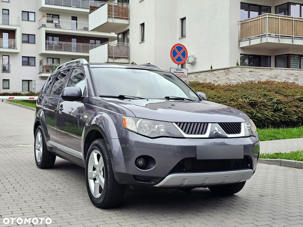 Mitsubishi Outlander 2.0 DID Intense - 19