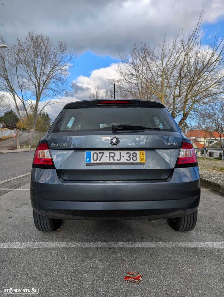 Skoda Fabia 1.0 Active - 2