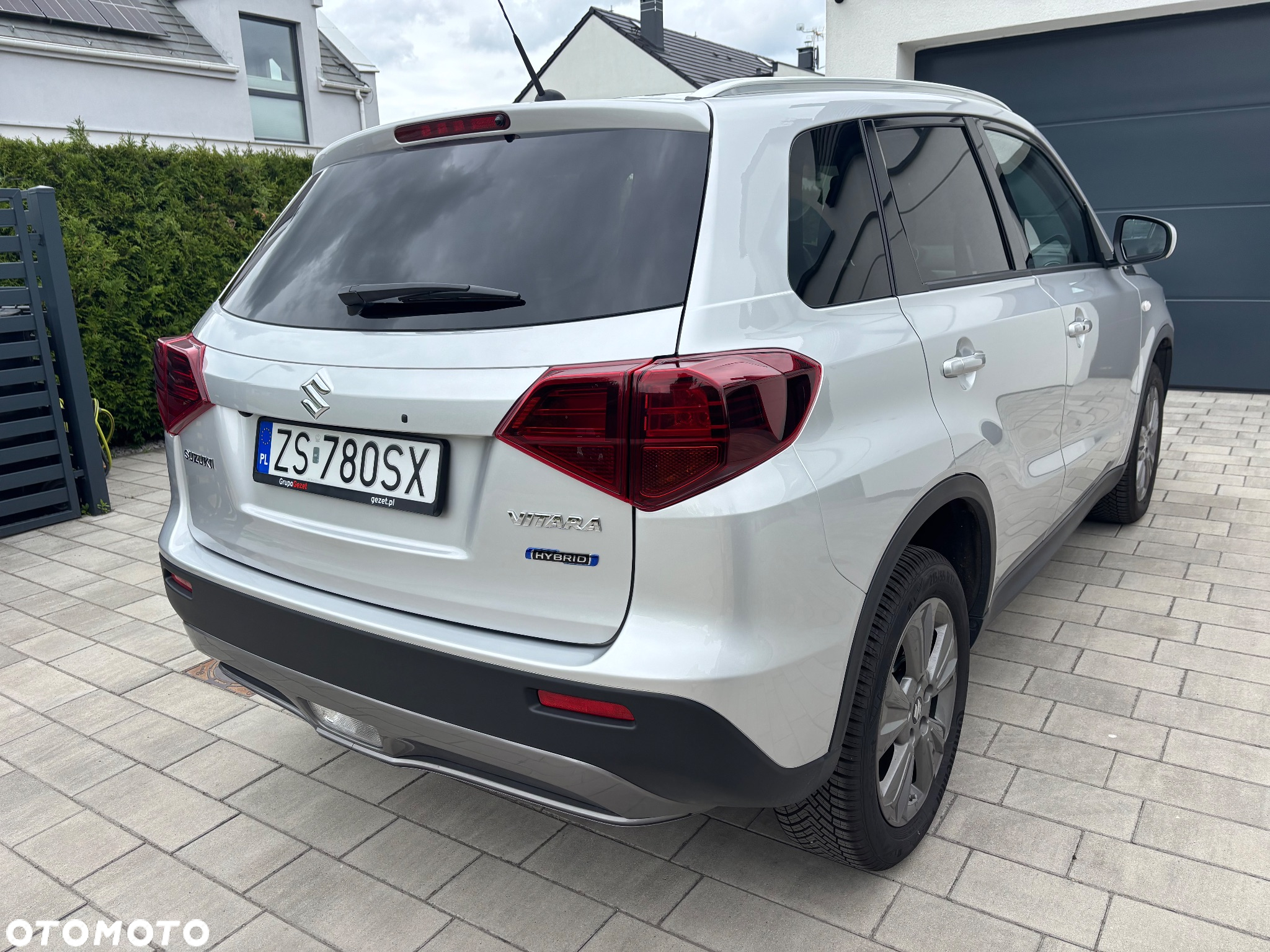 Suzuki Vitara 1.5 Strong Hybrid Premium 2WD AGS - 8
