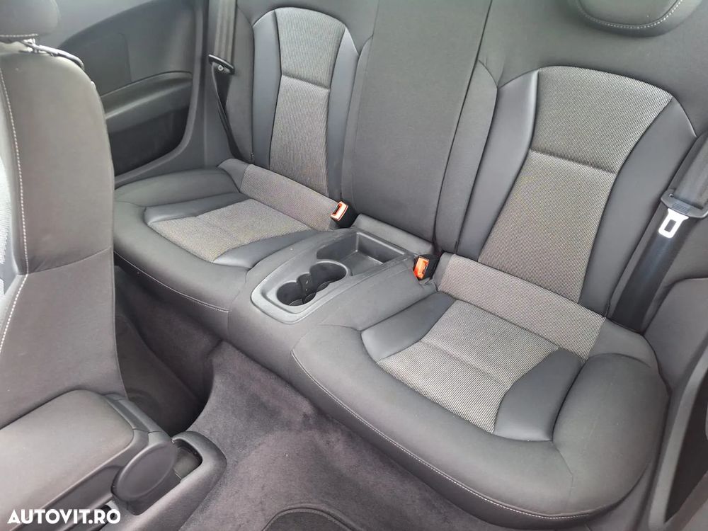 Audi A1 1.6 TDI Ambition - 6
