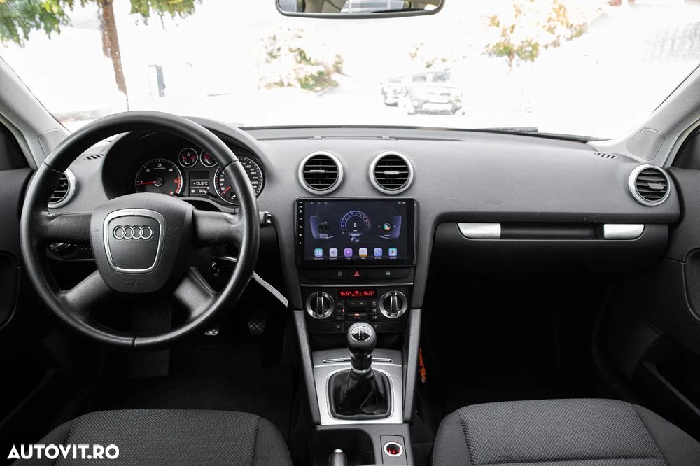 Audi A3 Sportback 1.9 TDIe DPF Attraction - 8