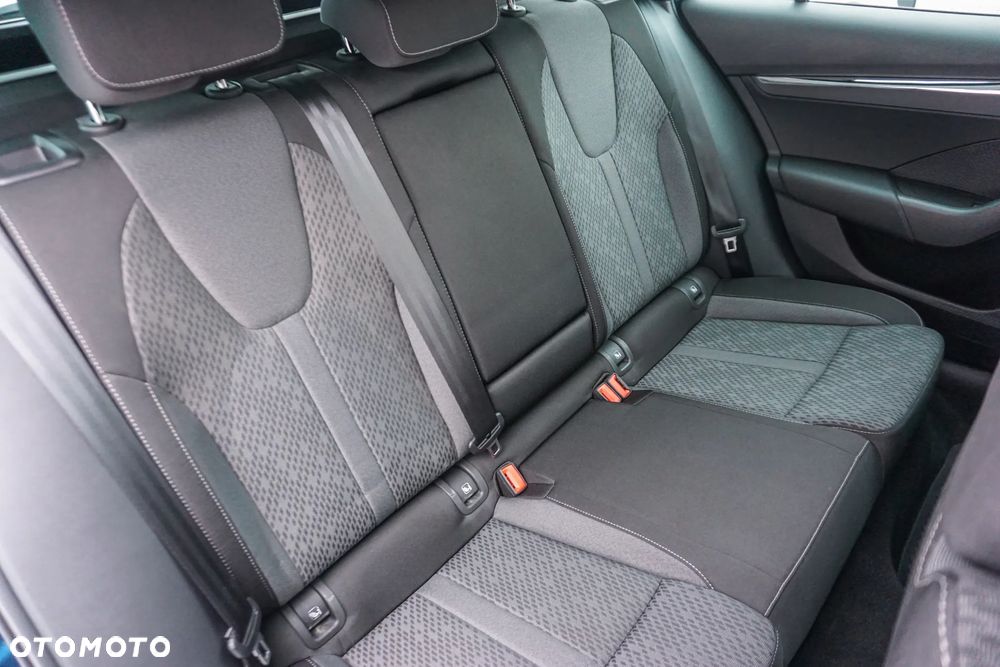 Skoda Octavia 2.0 TDI Style DSG - 19