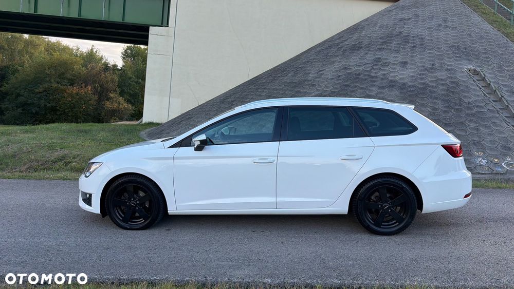 Seat Leon 2015 photo 4