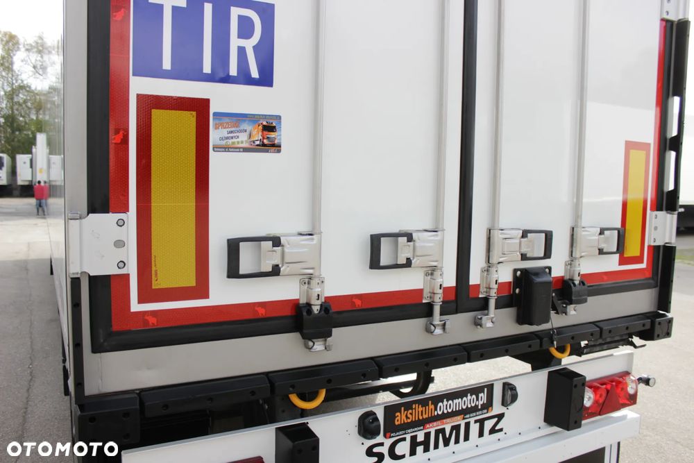 Schmitz Cargobull FP 60 V7 Thermo King SLXi 300 / JAK NOWA / ŚCIANA 7 CM / - 8
