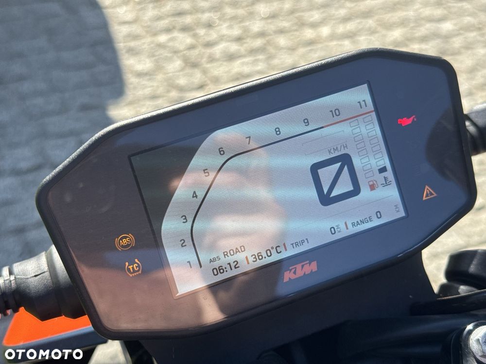 KTM DUKE 890 - 31