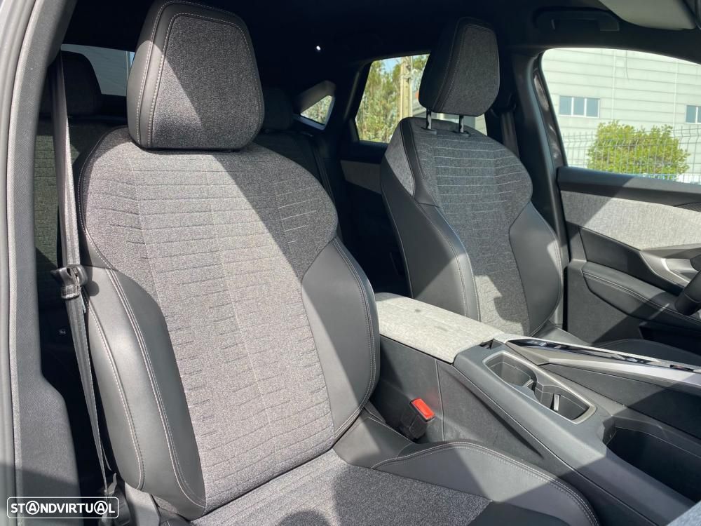 Peugeot 3008 1.2 Hybrid Allure Pack e-DCS6 - 9
