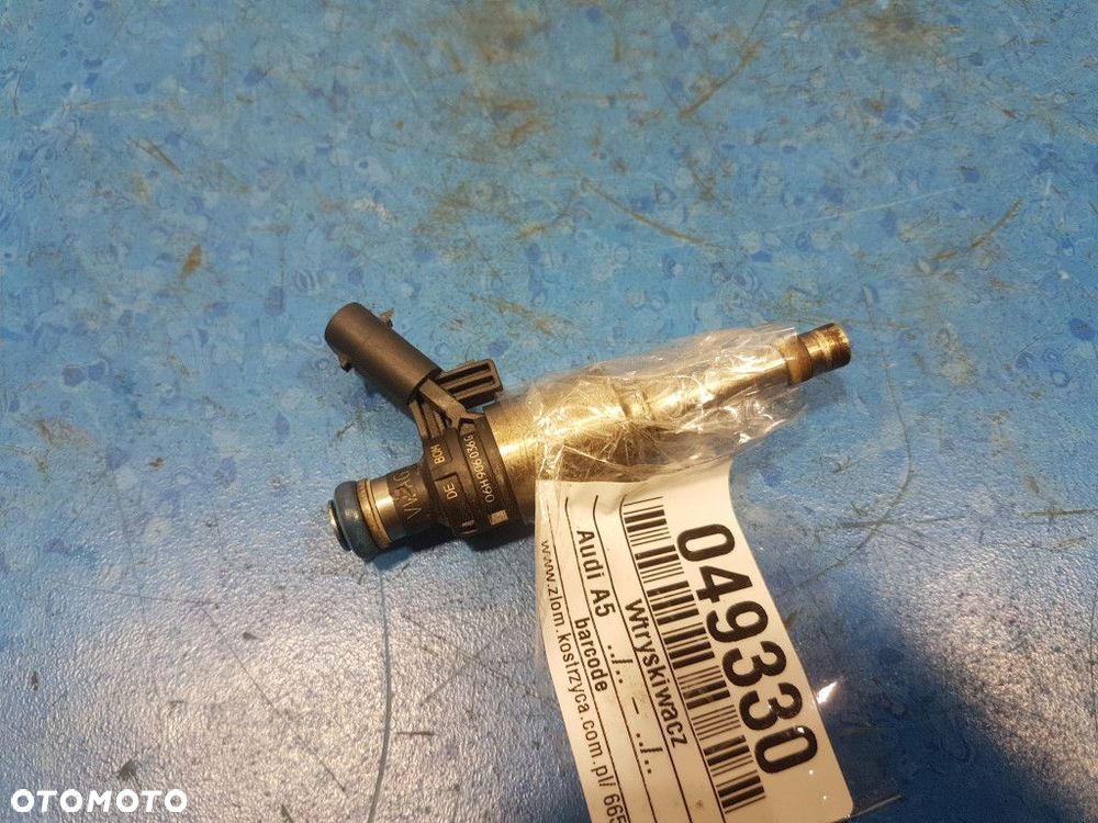 AUDI A5 8T 2.0 TFSI WTRYSKIWACZ 06H906036G - 2