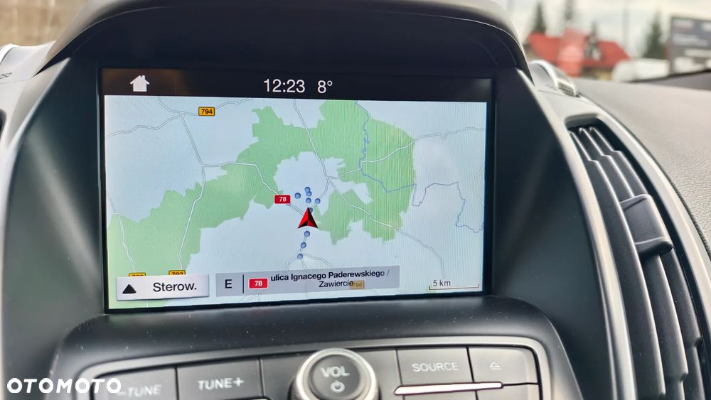 Ford Kuga - 26