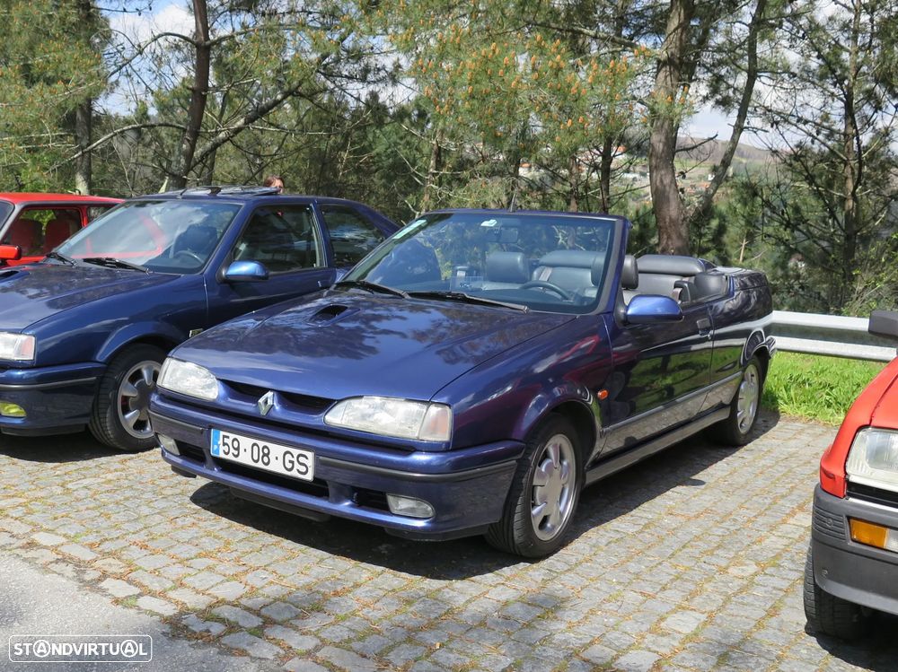 Renault 19 Cabriolet 1.8 - 43