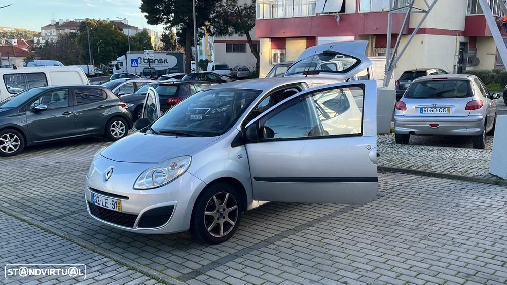 Renault Twingo 1.2 Authentique - 16