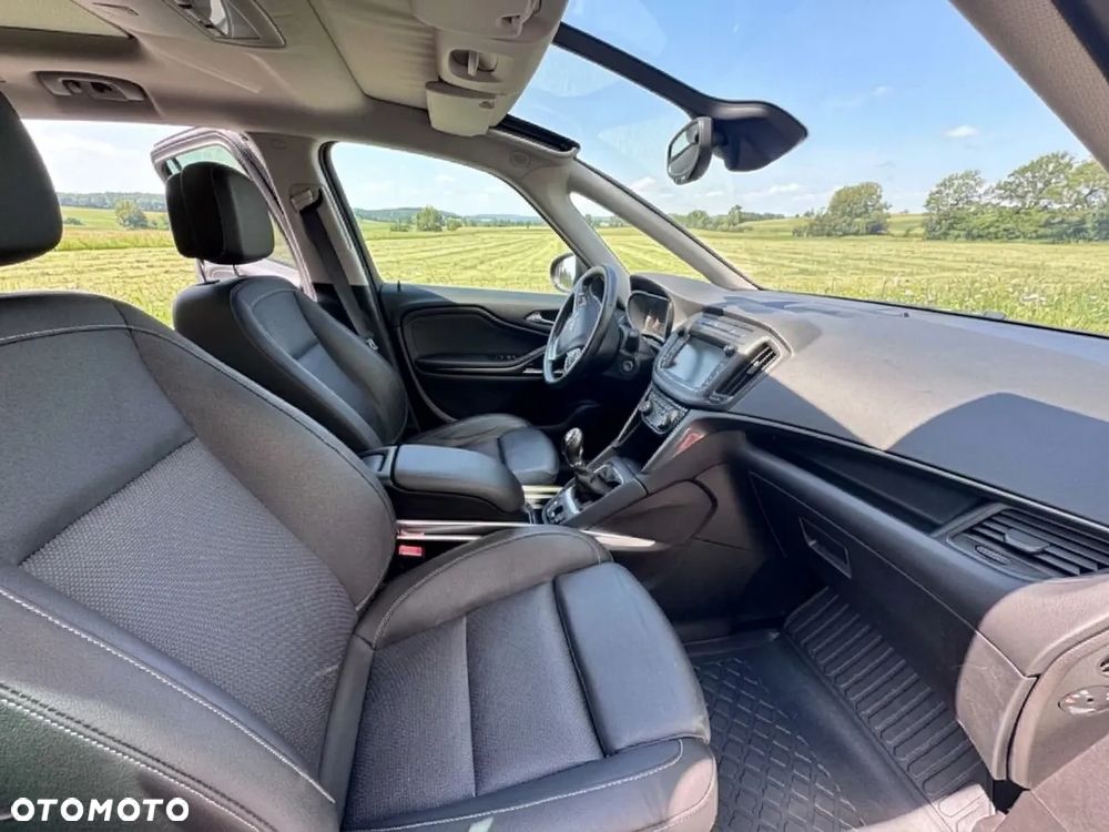 Opel Zafira - 7