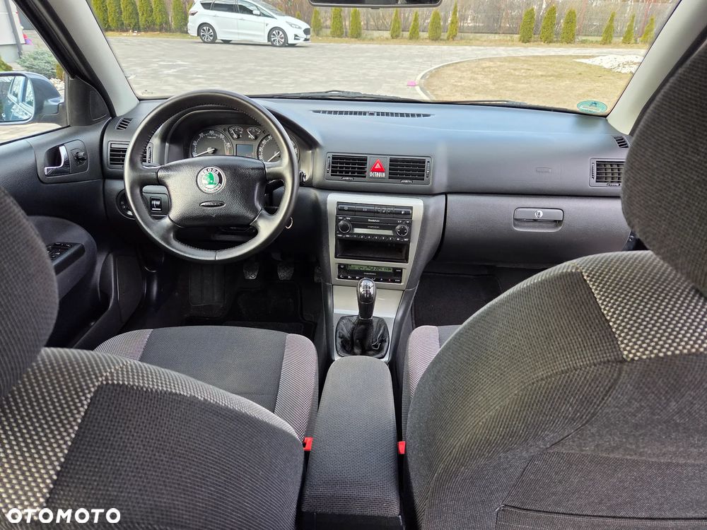 Skoda Octavia 1.8 T Elegance - 20