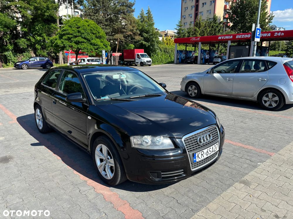 Audi A3 3-drzwiowe 1.9 TDI Attraction - 32