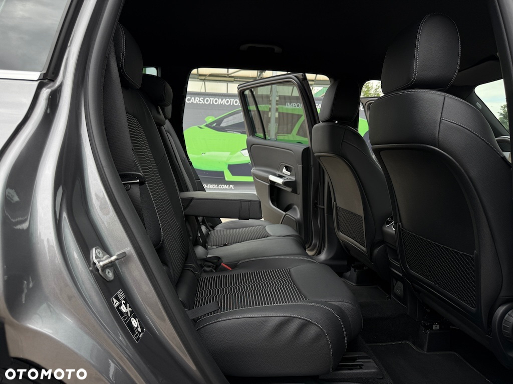 Mercedes-Benz GLB 200 d 8G-DCT - 35