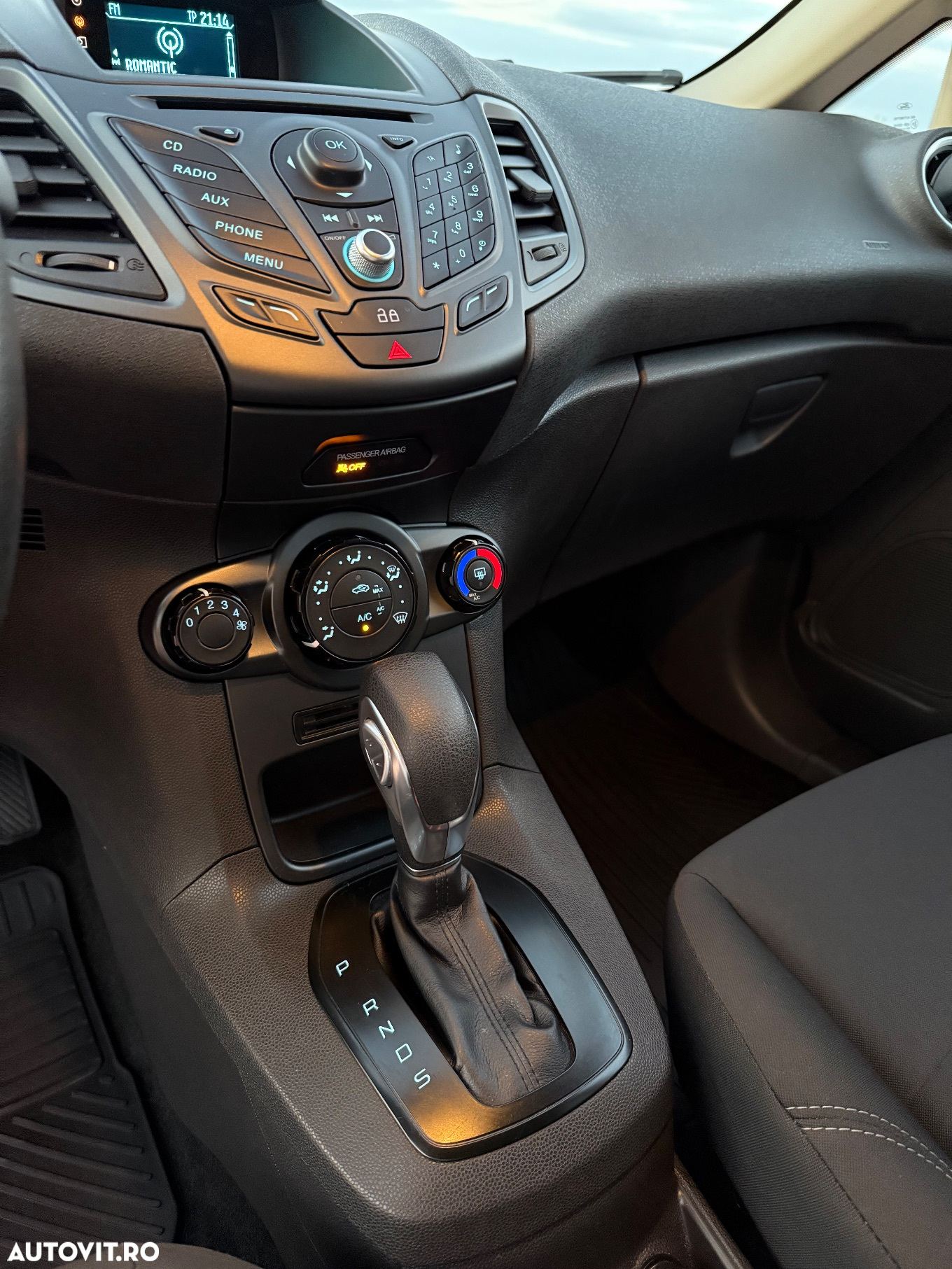 Ford Fiesta 1.0 Powershift Trend - 12