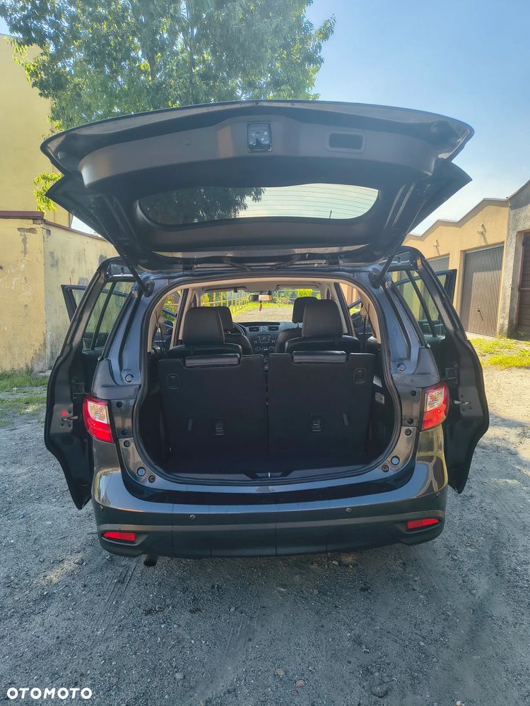 Mazda 5 - 15