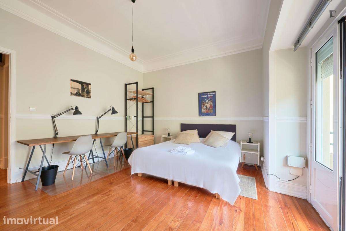 Quarto - localizado em Entrecampos Lisbon - Grande imagem: 4/60